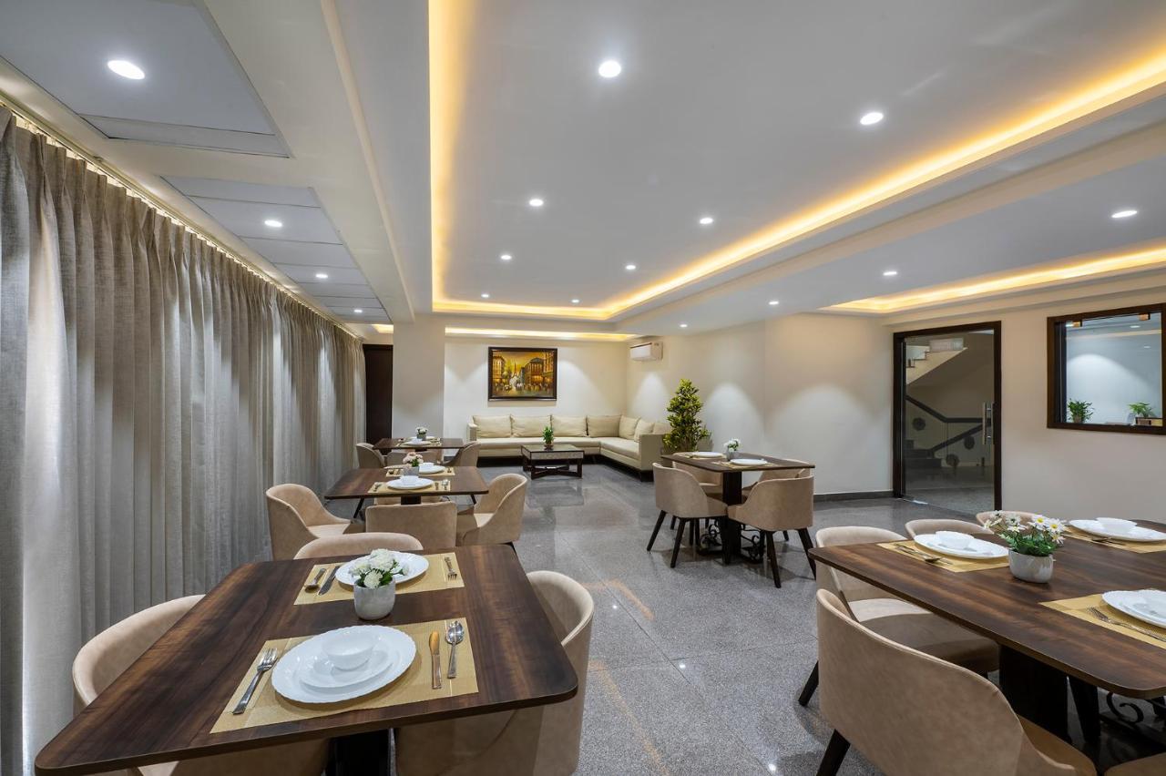 Palm Stay - Studios & Rooms Jaipur Bagian luar foto
