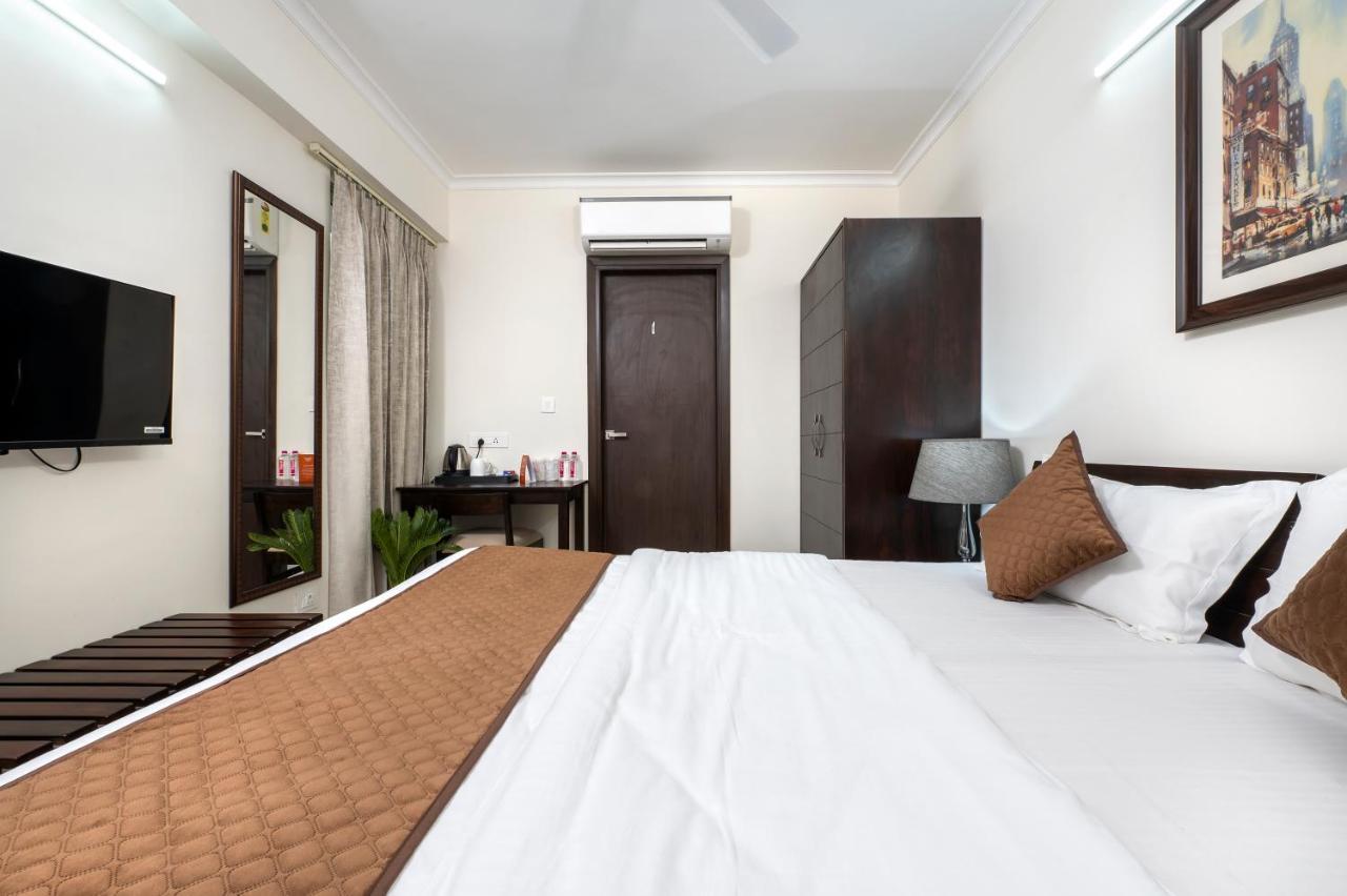 Palm Stay - Studios & Rooms Jaipur Bagian luar foto