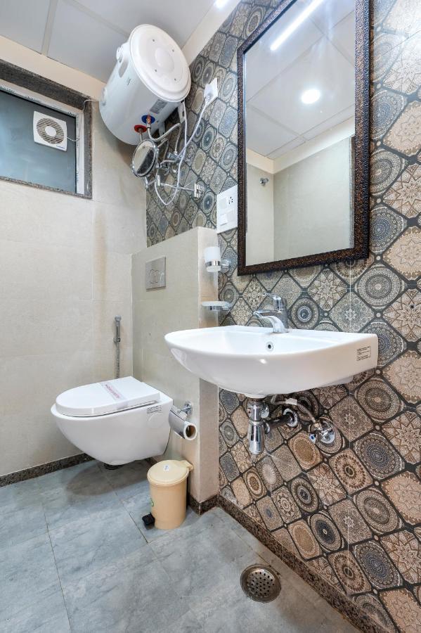 Palm Stay - Studios & Rooms Jaipur Bagian luar foto