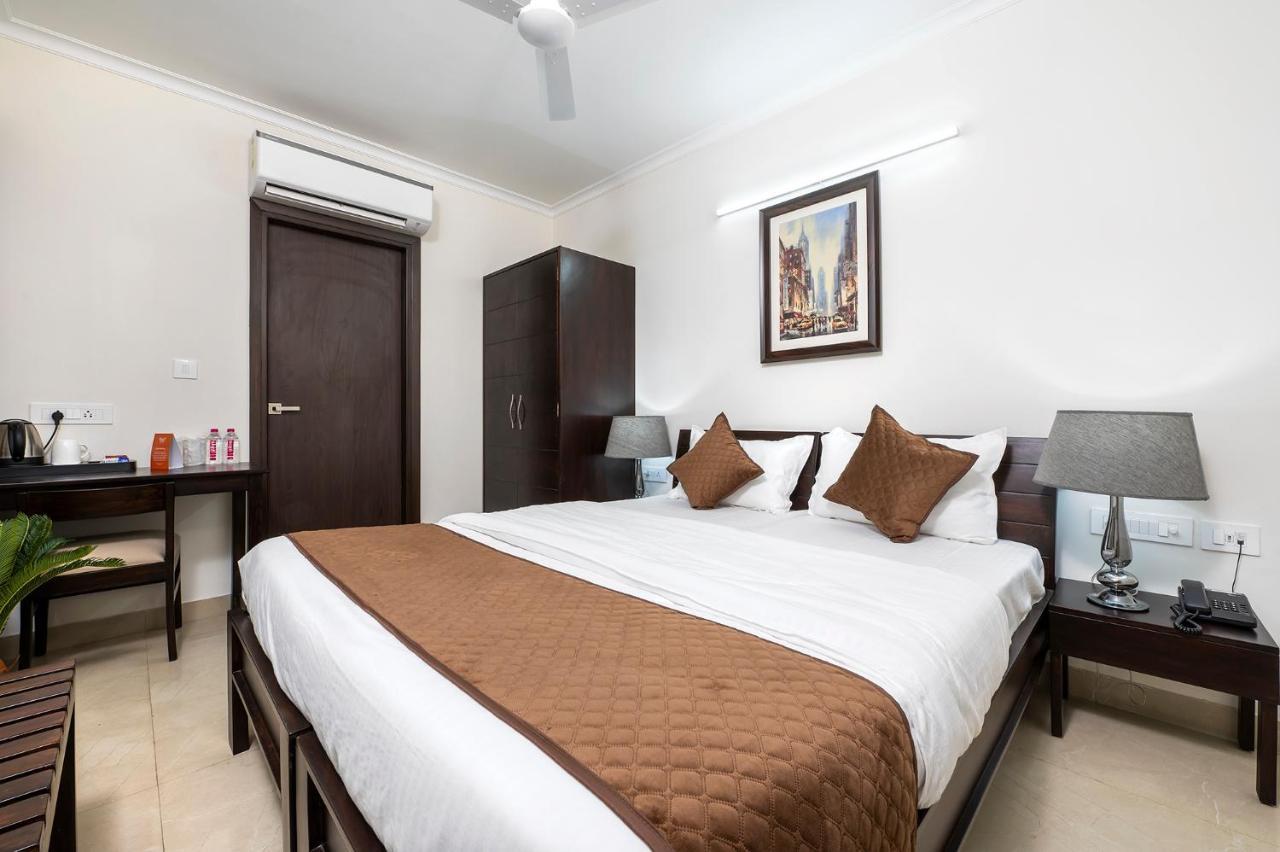 Palm Stay - Studios & Rooms Jaipur Bagian luar foto